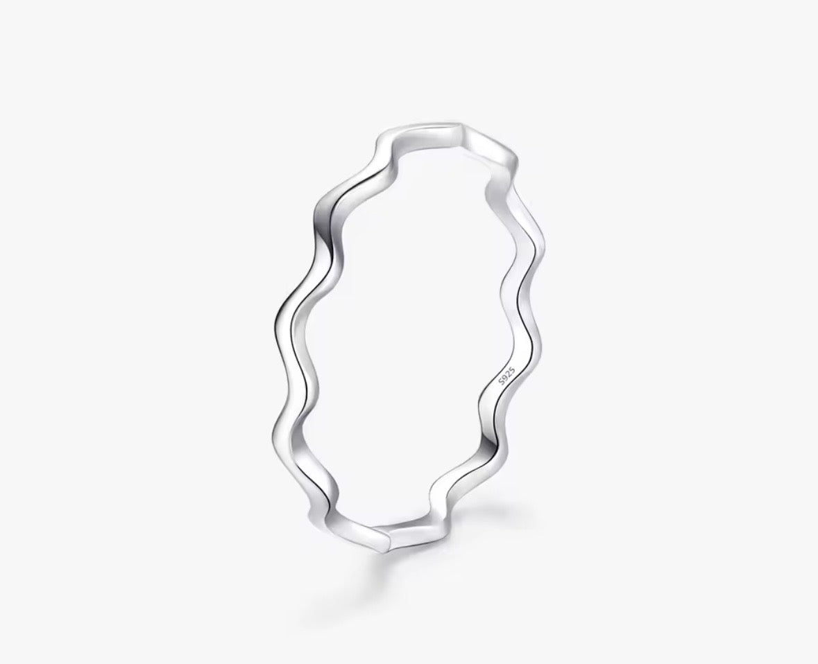Silver wave stacking ring